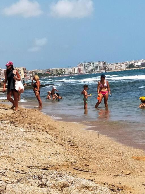 Mar Azul Adosado, Patio Y Solarium Apartman Torrevieja Kültér fotó