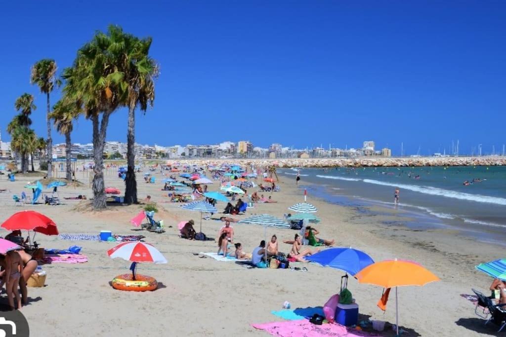 Mar Azul Adosado, Patio Y Solarium Apartman Torrevieja Kültér fotó